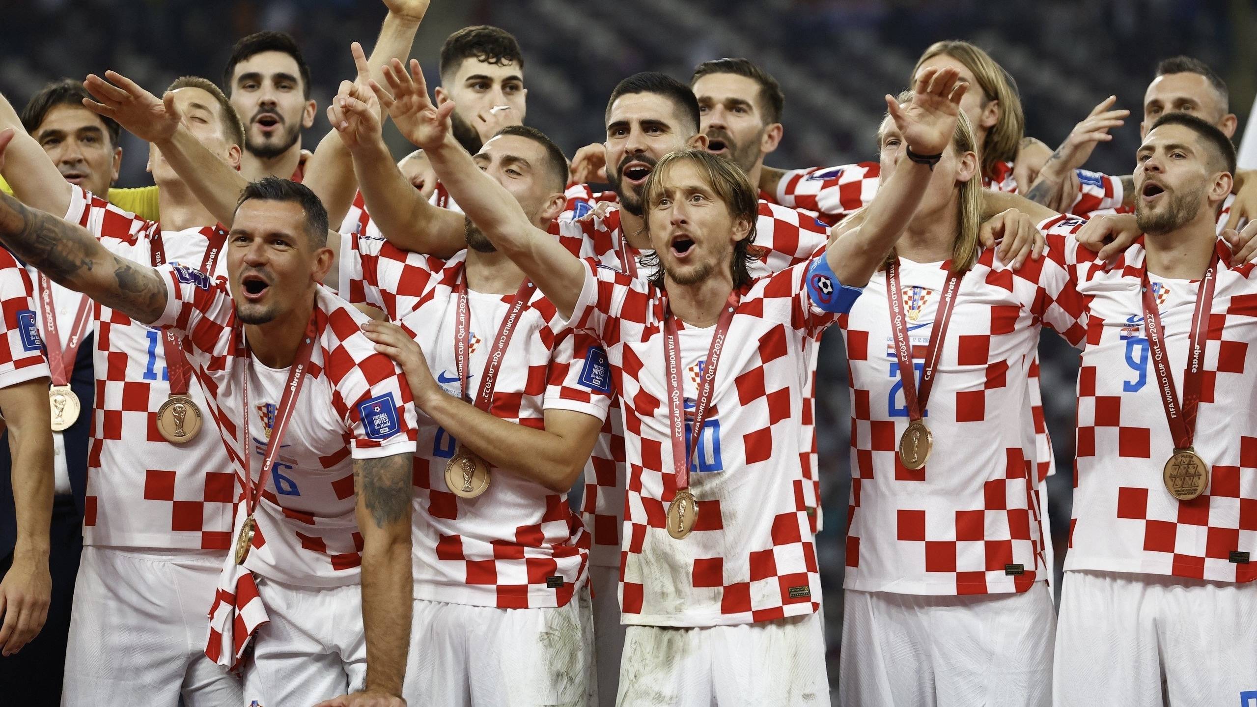 开云体育地址-包含克罗地亚大胜土耳其，晋级欧锦赛半决赛的词条