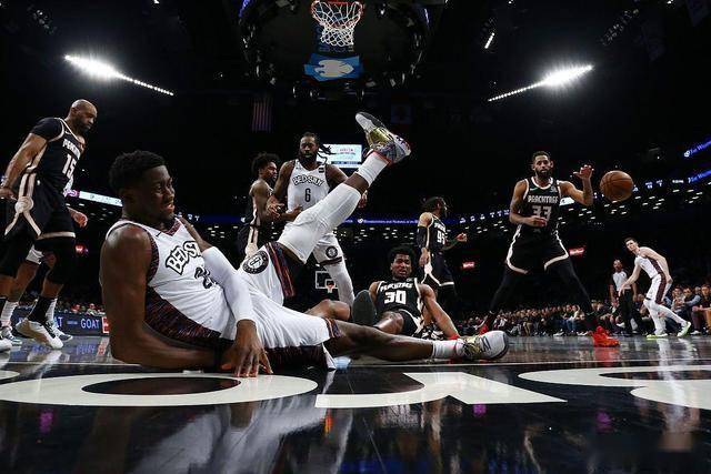 公牛不敌步行者,遭遇两连败的简单介绍 公牛不敌步行者,遭遇两连败的简单介绍