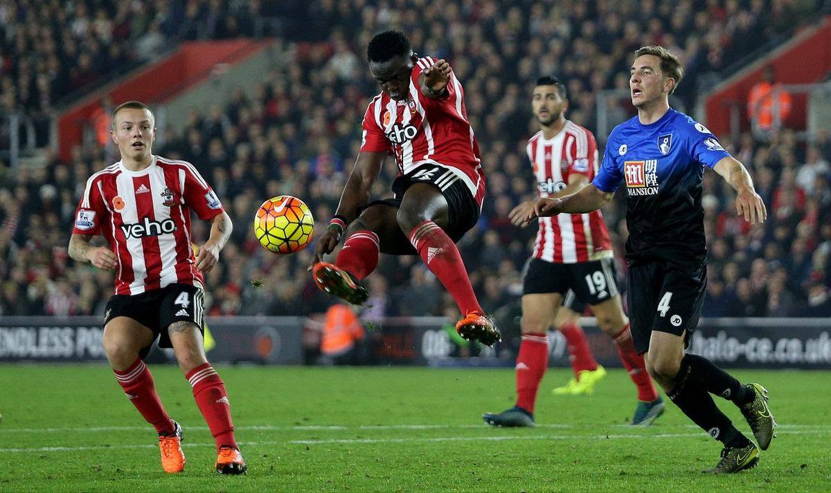 开云体育官方登录入口-伯恩利客场逼平对手，难得一分的简单介绍