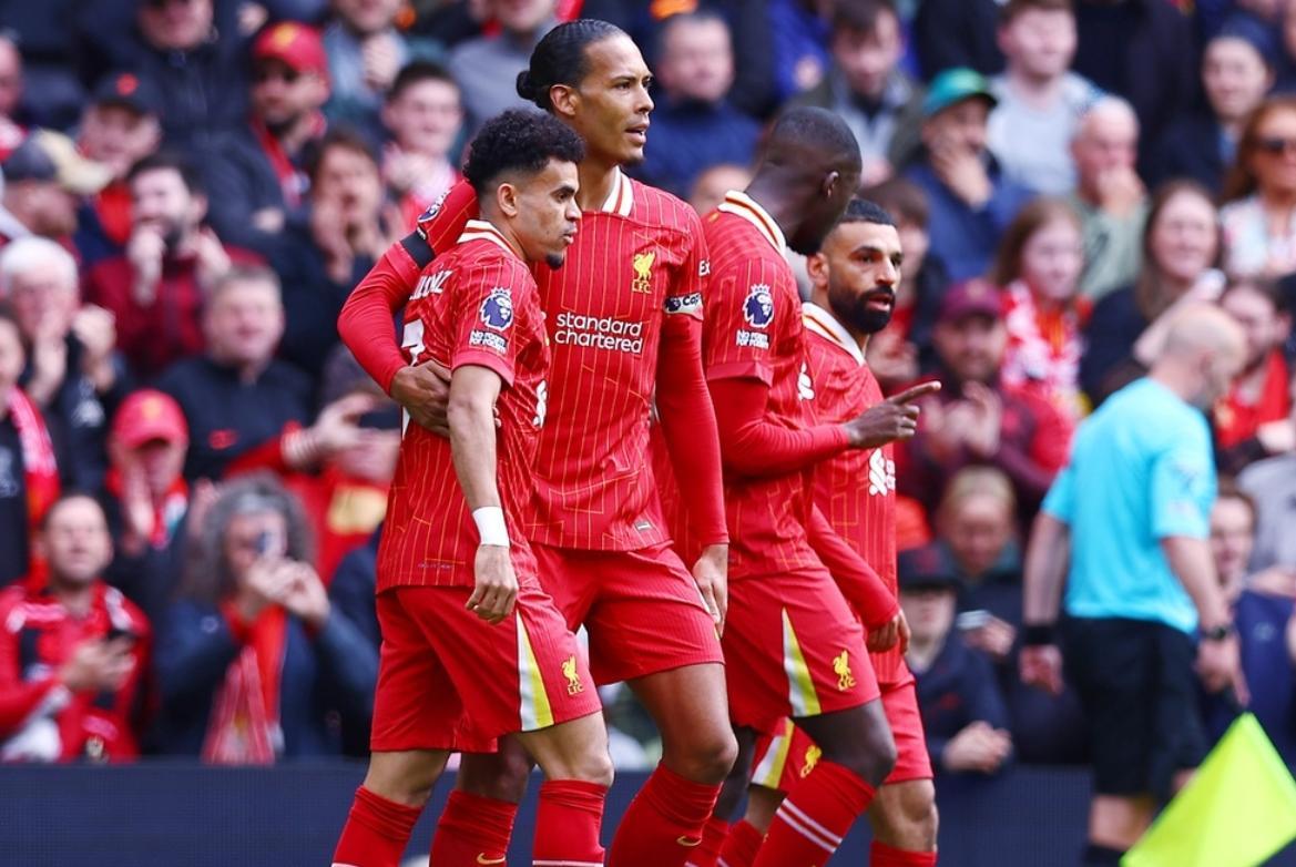 开云体育网页版-关于利物浦迎战布莱顿，范戴克是否能确保防线稳固？的信息