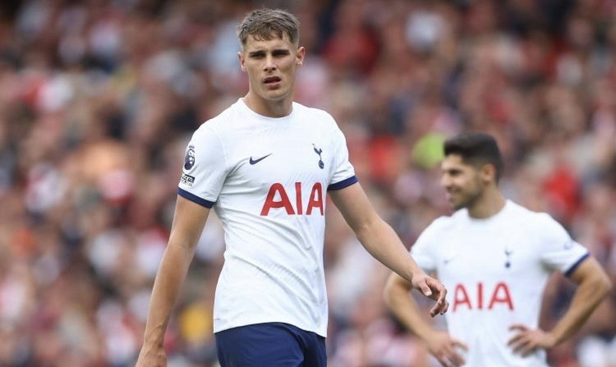 包含热刺主场失利,保持榜首位置尚未稳固的词条 包含热刺主场失利,保持榜首位置尚未稳固的词条