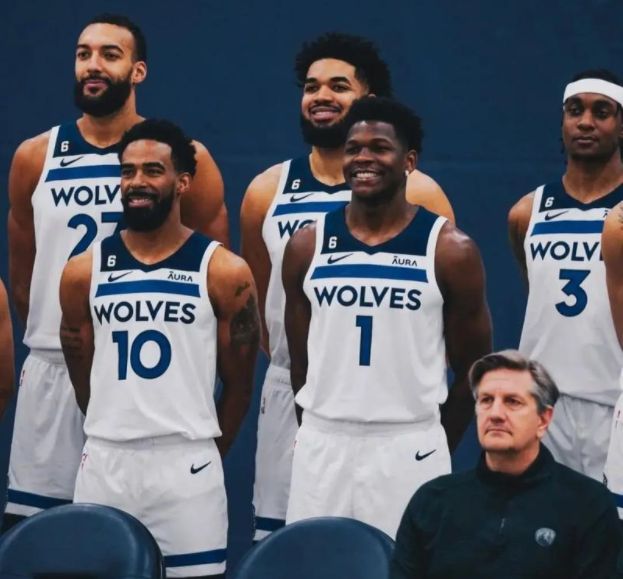 开云体育亚洲官网-人击败森林狼，稳坐榜首宝座