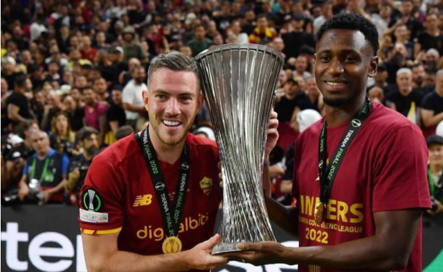 锡耶纳那里拿下意甲最佳球员,助攻领衔罗马双雄的简单介绍 锡耶纳那里拿下意甲最佳球员,助攻领衔罗马双雄的简单介绍