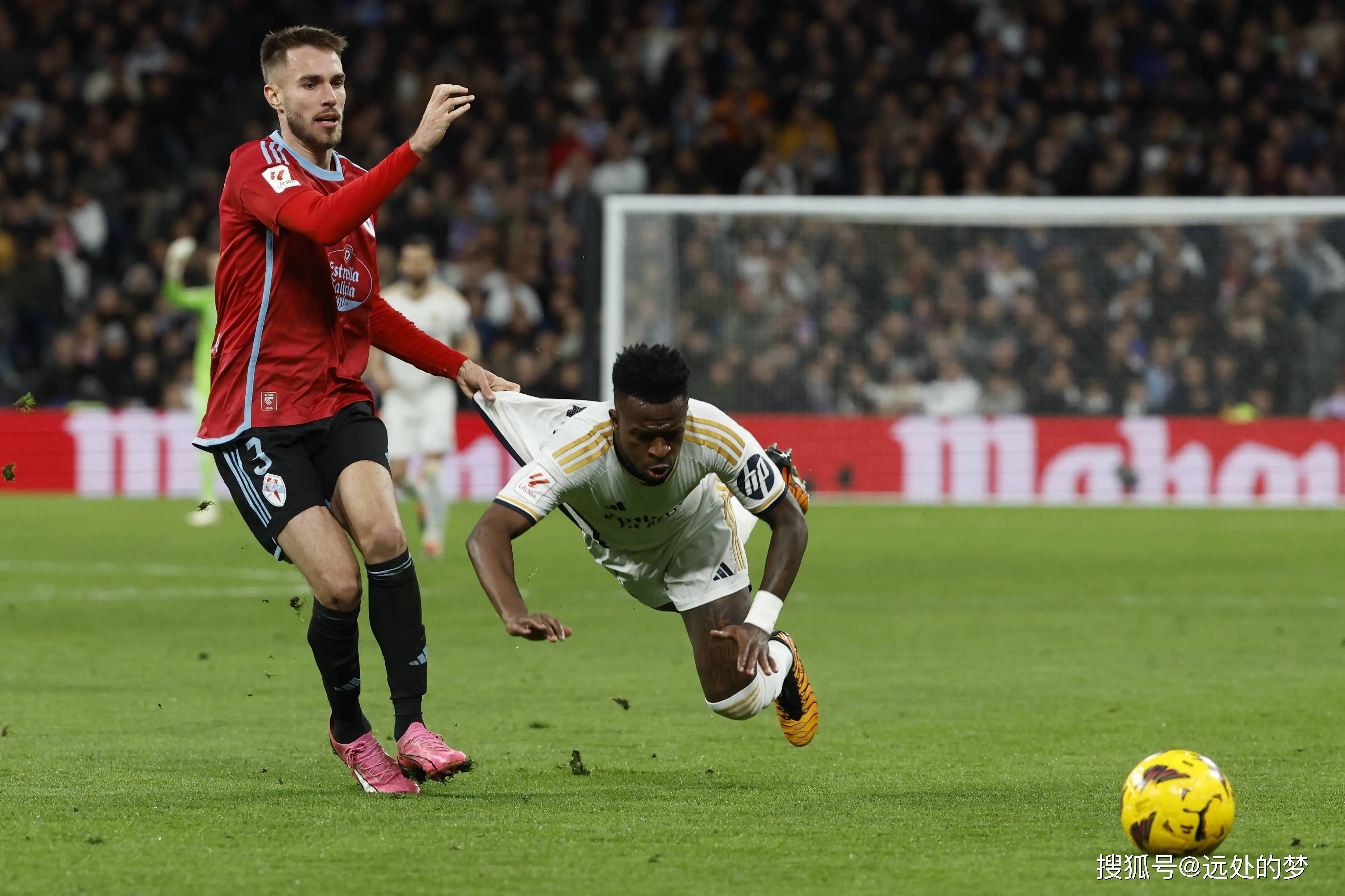 开云体育链接-包含埃尔夫斯堡客场一球小胜，实现连胜愿望的词条