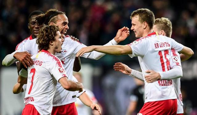 开云体育app-包含马竞对阵莱比锡，欧冠淘汰赛掀起高潮的词条