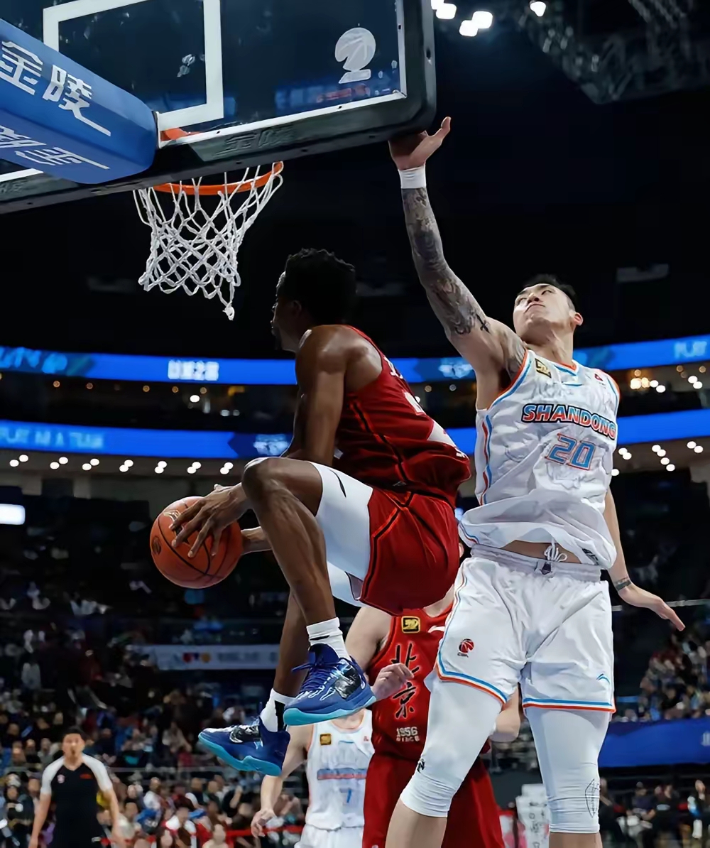 开云体育官网-猛龙客场击败鹈鹕，士气大振