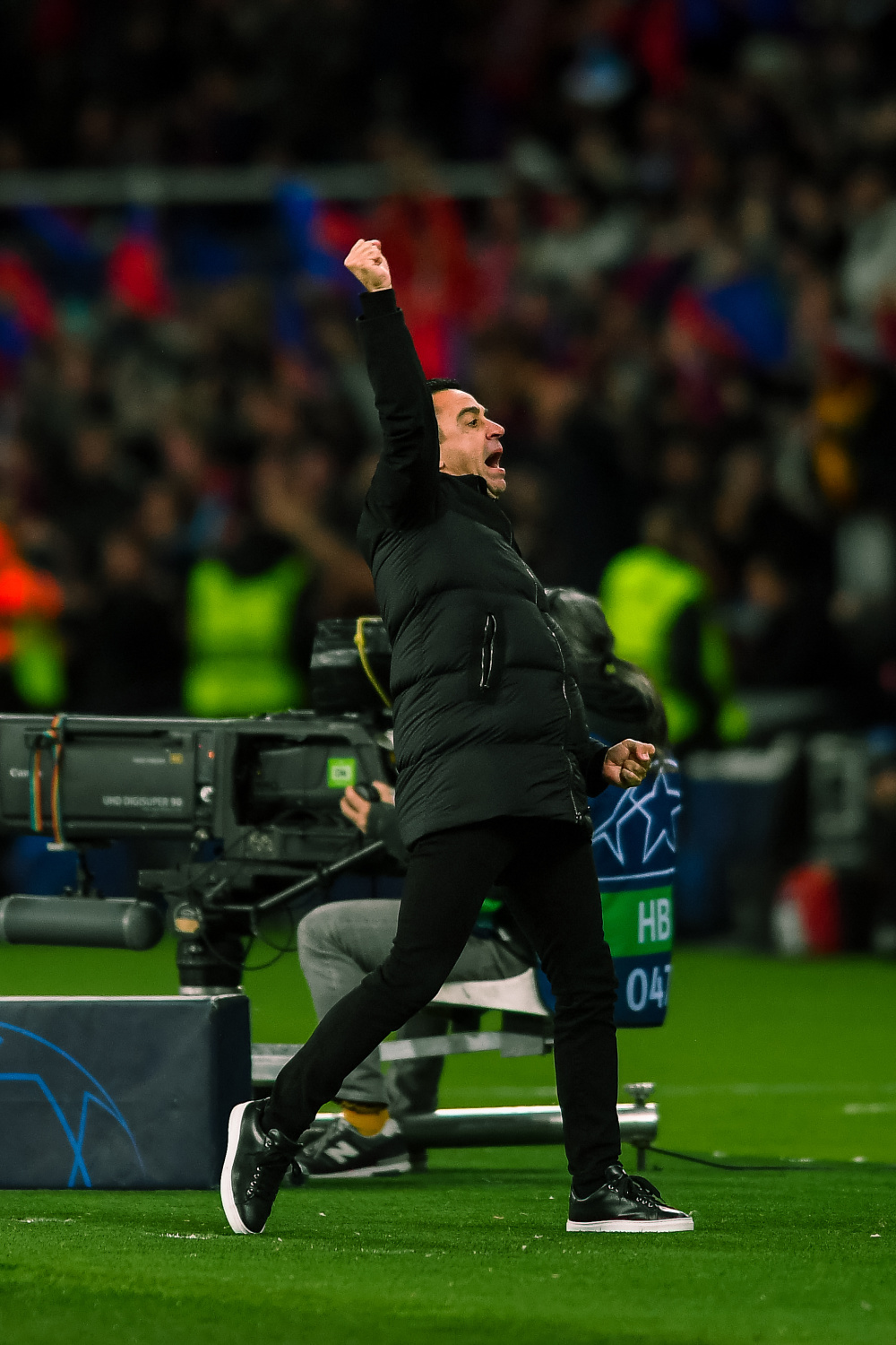 开云体育官网入口-包含巴萨逆转晋级，欧冠强队再掀高潮的词条